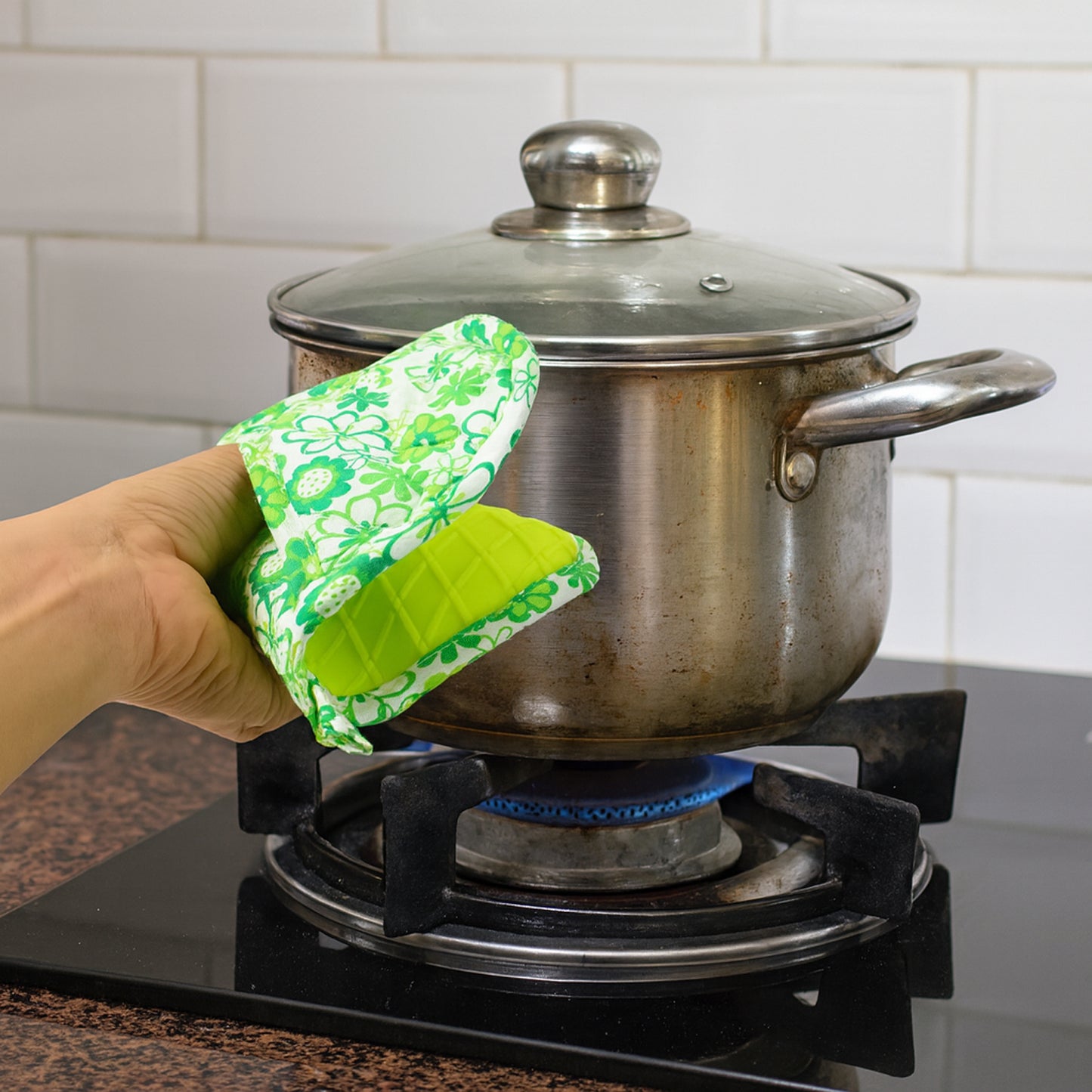 Premium Heat-resistant Kitchen Cooking Hand Glove With Silicone Grip (1 Pc)